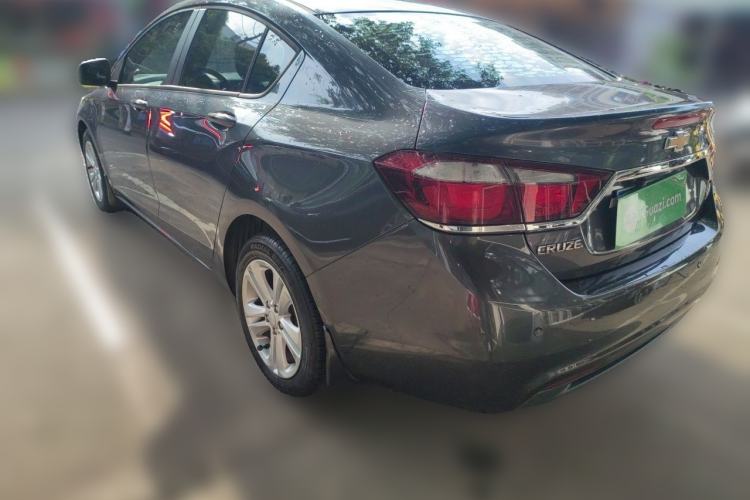 Used Chevrolet Cruze 2015 1.5L Automatic Fashion Navigation Edition Rear Left 45 Deg
