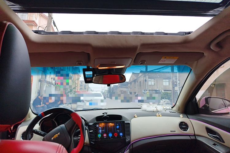 Used Chevrolet Cruze 2015 1.5L Classic SE MT Headliner