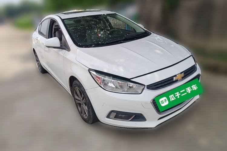 Used Chevrolet Cruze 2015 1.4T DCG Luxury Edition Front Right 45 Deg
