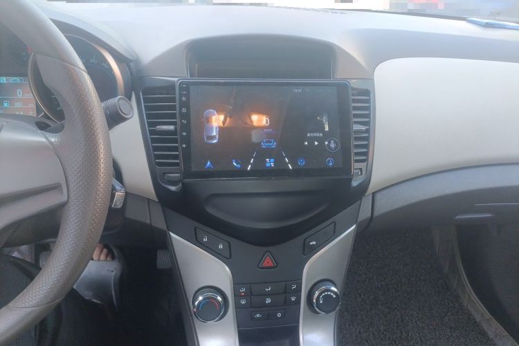 Used Chevrolet Cruze 2015 1.5L Classic SL MT Audio And AC Panel