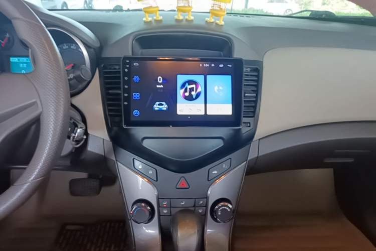 Used Chevrolet Cruze 2015 1.5L Classic SE AT Audio And AC Panel