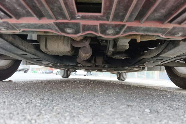 Used Chevrolet Cruze 2015 1.5L Classic SE MT Chassis Front