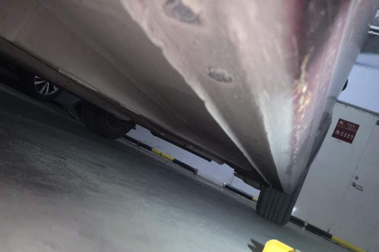 Used Chevrolet Cruze 2015 1.5L Classic SE MT Chassis Front Left
