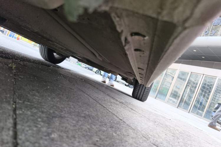 Used Chevrolet Cruze 2015 1.5L Classic SE MT Chassis Front Left