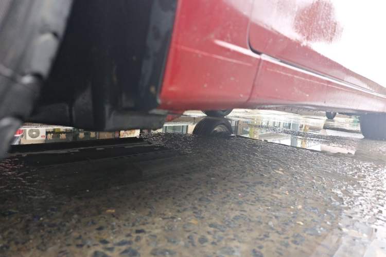 Used Chevrolet Cruze 2015 1.5L Classic SE MT Chassis Front Left