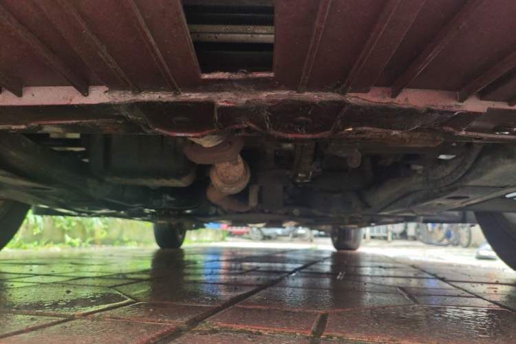 Used Chevrolet Cruze 2015 1.5L Classic SE MT Chassis Front