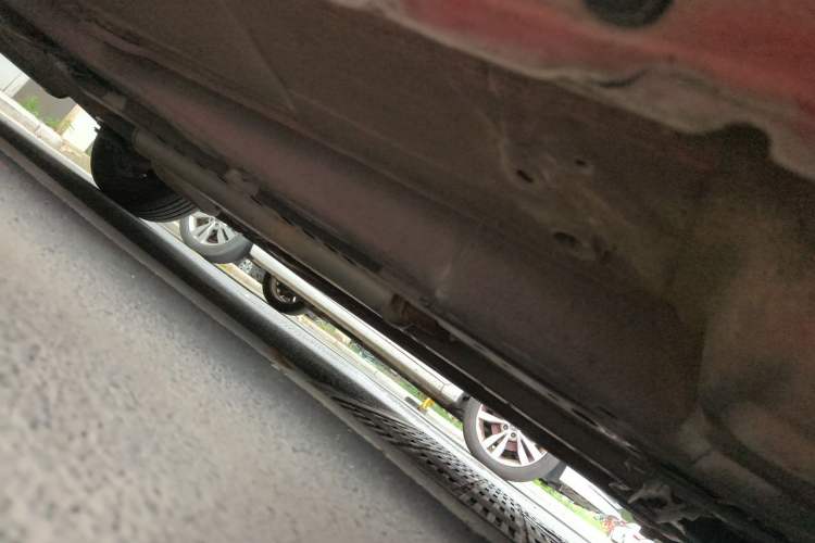 Used Chevrolet Cruze 2015 1.5L Classic SL MT Chassis Front Right