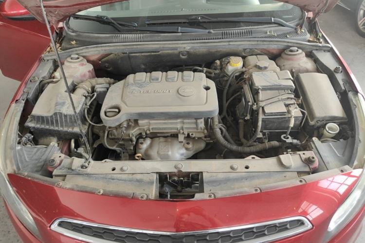 Used Chevrolet Cruze 2015 1.5L Classic SE AT Engine Bay