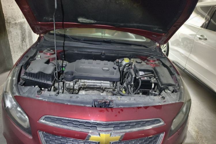 Used Chevrolet Cruze 2015 1.5L Classic SE AT Engine Bay