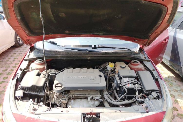 Used Chevrolet Cruze 2015 1.5L Classic SL MT Engine Bay