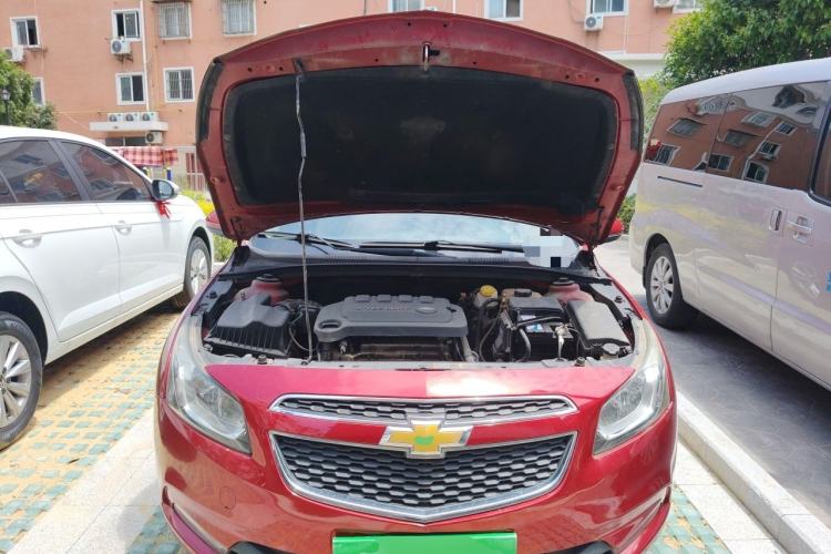 Used Chevrolet Cruze 2015 1.5L Classic SE AT Engine Bay
