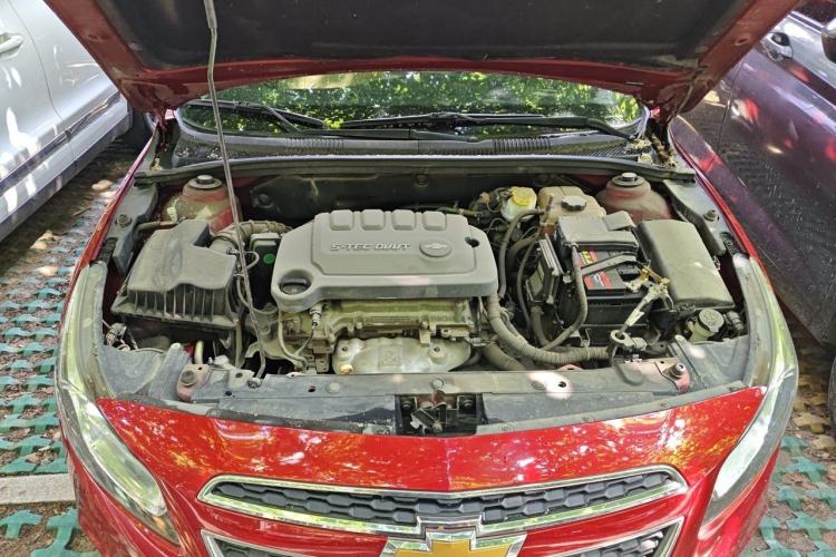 Used Chevrolet Cruze 2015 1.5L Classic SE AT Engine Bay