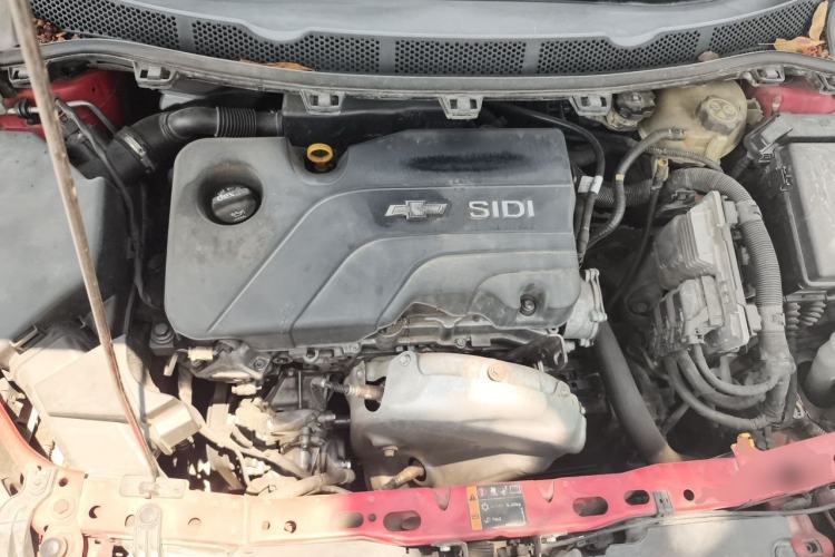 Used Chevrolet Cruze 2015 1.5L Automatic Fashion Navigation Edition Engine Bay