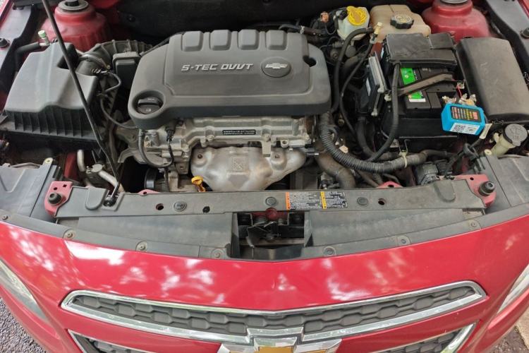 Used Chevrolet Cruze 2015 1.5L Classic SE AT Engine Bay