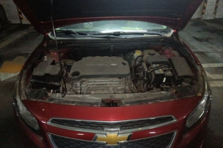 Used Chevrolet Cruze 2015 1.5L Classic SE MT Engine Bay