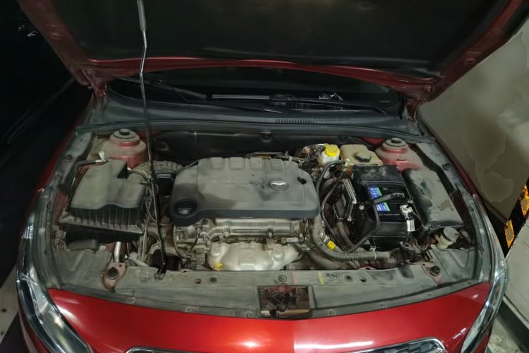 Used Chevrolet Cruze 2015 1.5L Classic SE AT Engine Bay