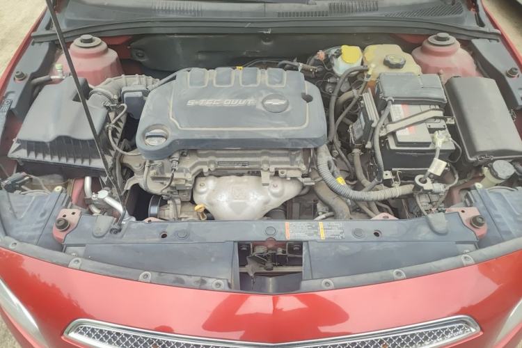 Used Chevrolet Cruze 2015 1.5L Classic SE AT Engine Bay