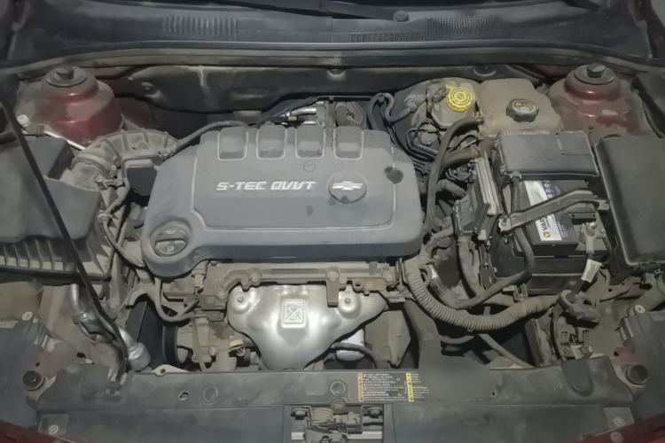 Used Chevrolet Cruze 2015 1.5L Classic SE MT Engine Bay