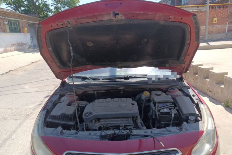 Used Chevrolet Cruze 2015 1.5L Classic SE MT Engine Bay