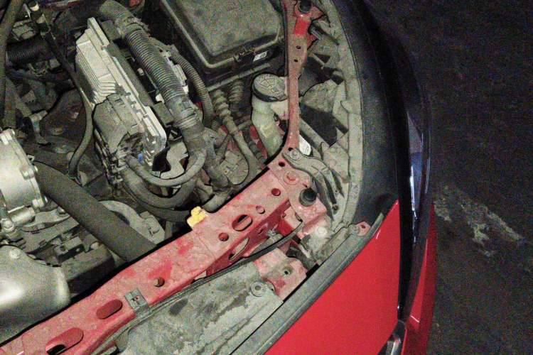 Used Chevrolet Cruze 2015 1.5L Automatic Luxury Edition Engine Bay Left