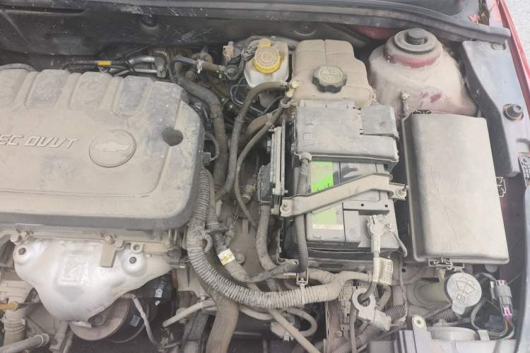 Used Chevrolet Cruze 2015 1.5L Classic SE AT Engine Bay Left