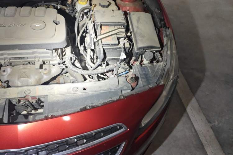 Used Chevrolet Cruze 2015 1.5L Classic SE AT Engine Bay Left