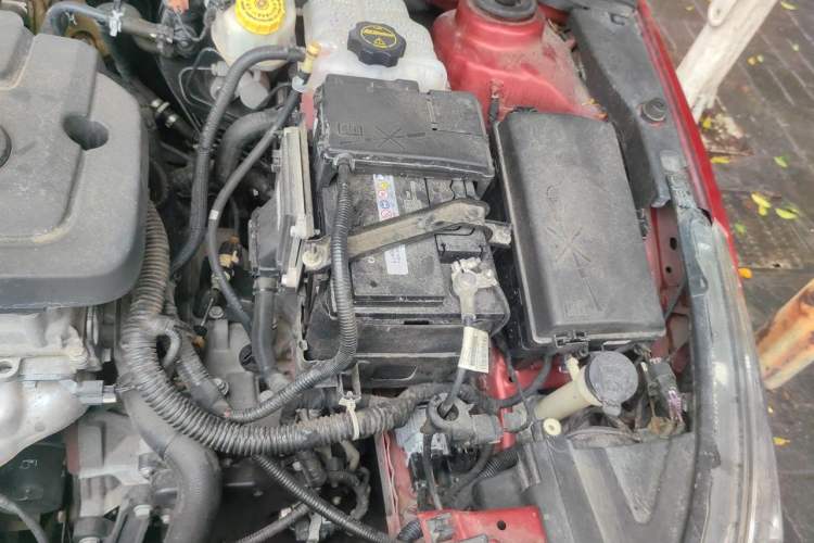 Used Chevrolet Cruze 2015 1.5L Classic SE AT Engine Bay Left