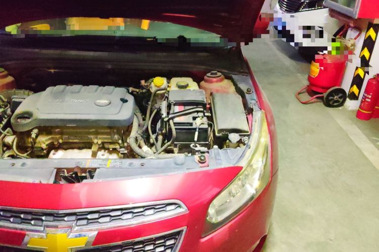 Used Chevrolet Cruze 2015 1.5L Classic SE AT Engine Bay Left