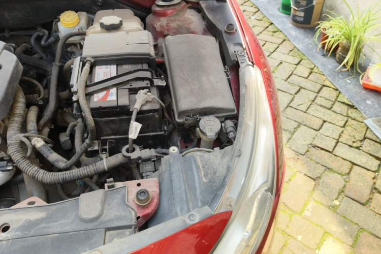 Used Chevrolet Cruze 2015 1.5L Classic SL MT Engine Bay Left