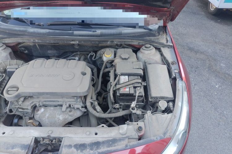 Used Chevrolet Cruze 2015 1.5L Classic SL MT Engine Bay Left