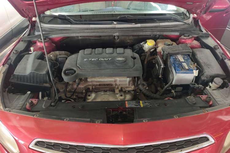 Used Chevrolet Cruze 2015 1.5L Classic SL MT Engine Bay