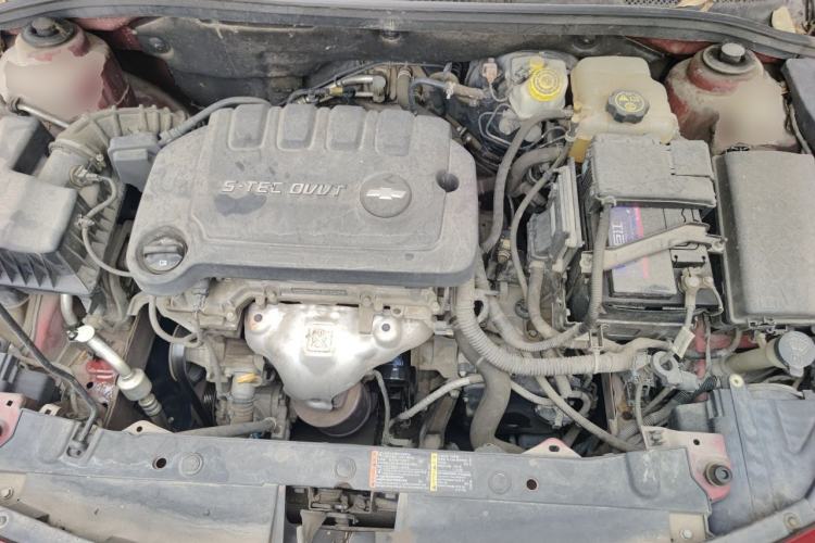 Used Chevrolet Cruze 2015 1.5L Classic SE AT Engine Bay