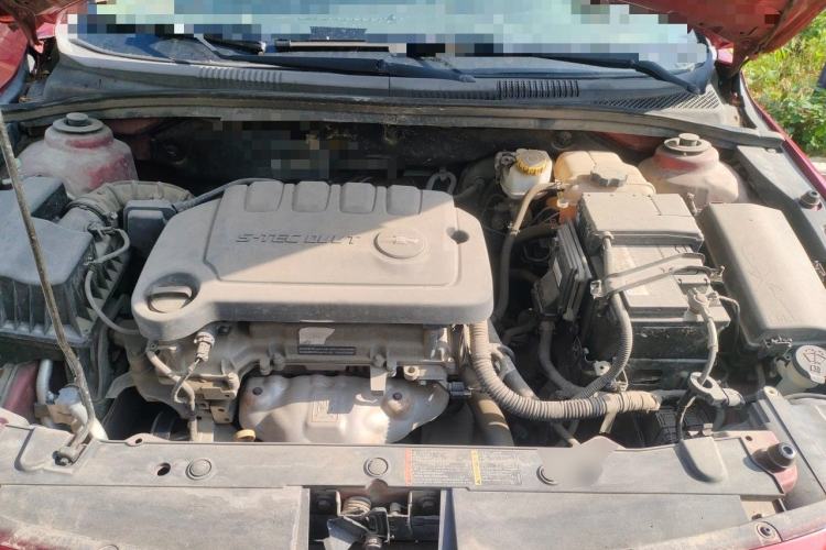 Used Chevrolet Cruze 2015 1.5L Classic SE MT Engine Bay
