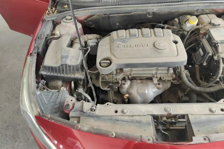 Used Chevrolet Cruze 2015 1.5L Classic SE AT Engine Bay Right