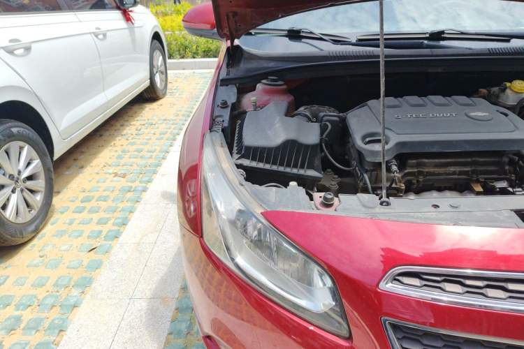Used Chevrolet Cruze 2015 1.5L Classic SE AT Engine Bay Right