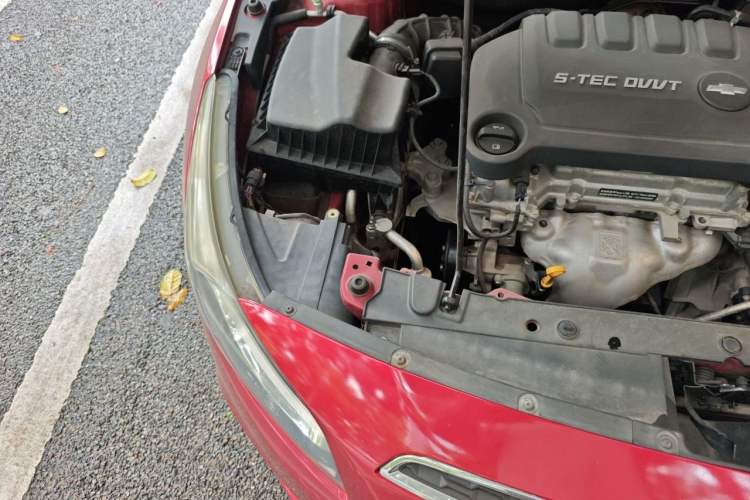 Used Chevrolet Cruze 2015 1.5L Classic SE AT Engine Bay Right