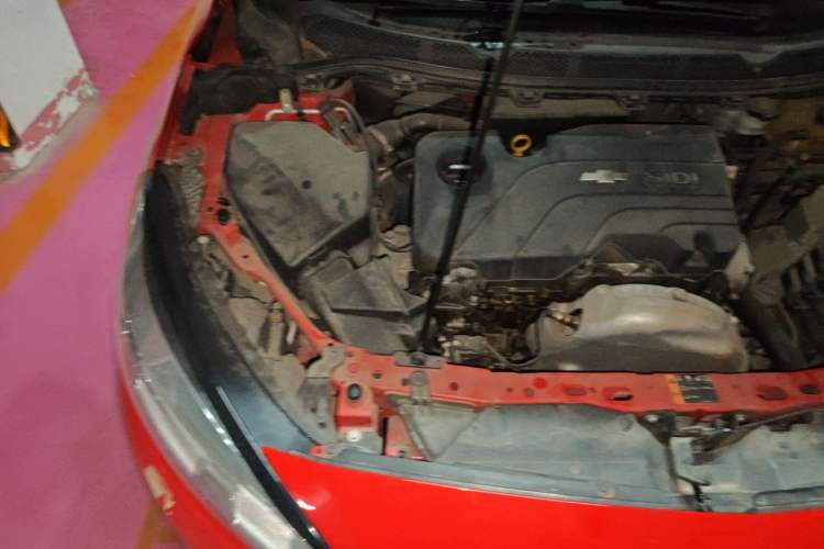 Used Chevrolet Cruze 2015 1.5L Automatic Luxury Edition Engine Bay Right