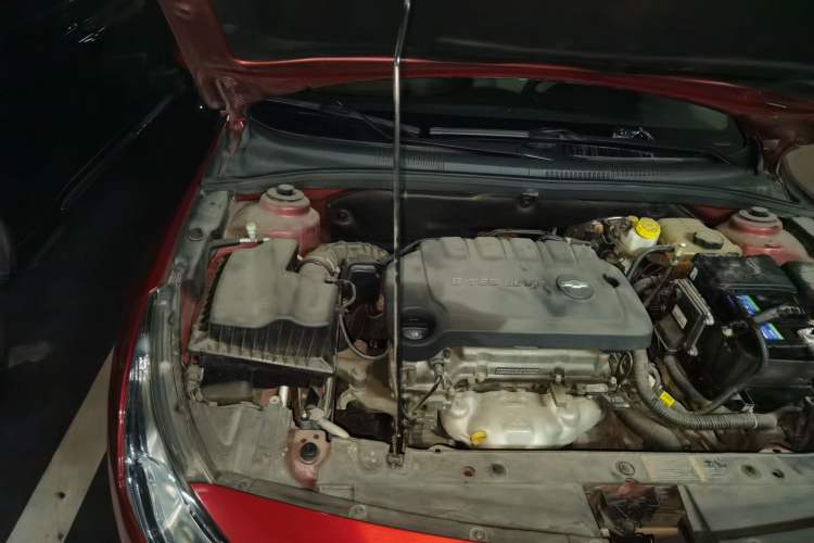 Used Chevrolet Cruze 2015 1.5L Classic SE AT Engine Bay Right