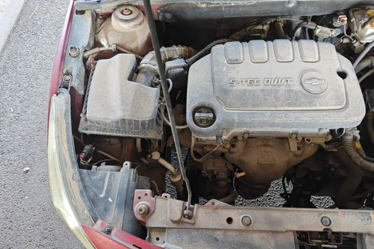Used Chevrolet Cruze 2015 1.5L Classic SE AT Engine Bay Right