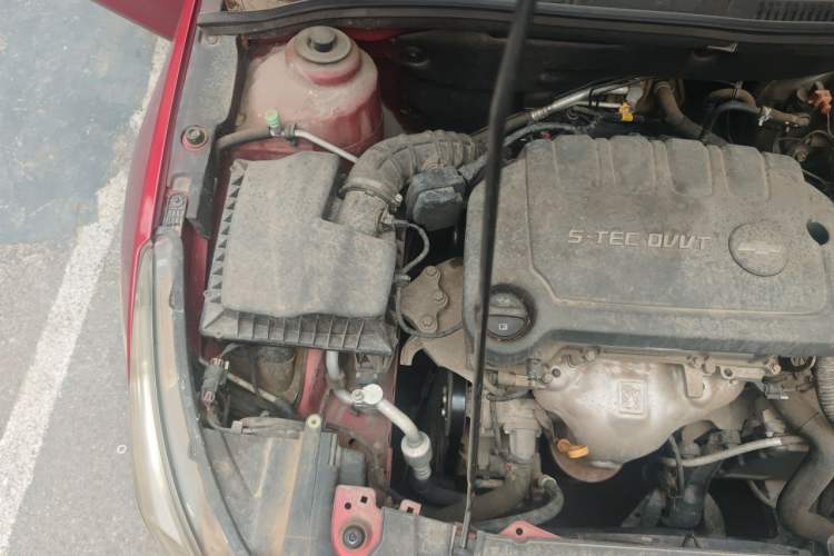 Used Chevrolet Cruze 2015 1.5L Classic SE AT Engine Bay Right
