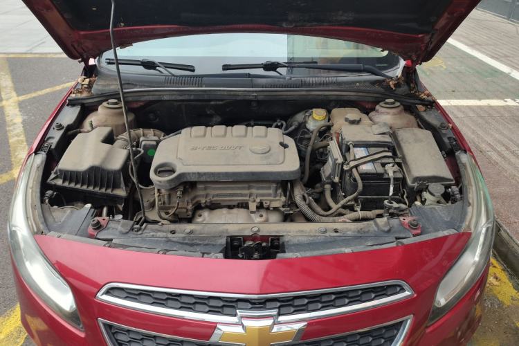 Used Chevrolet Cruze 2015 1.5L Classic SL MT Engine Bay