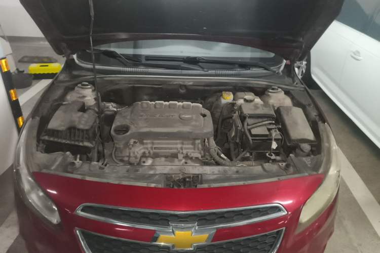 Used Chevrolet Cruze 2015 1.5L Classic SL MT Engine Bay