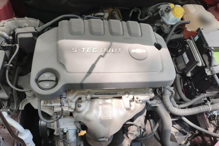 Used Chevrolet Cruze 2015 1.5L Classic SL MT Engine Bay