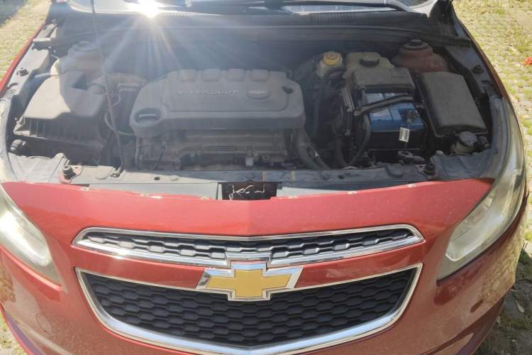 Used Chevrolet Cruze 2015 1.5L Classic SL MT Engine Bay
