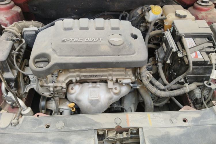 Used Chevrolet Cruze 2015 1.5L Classic SL MT Engine Bay