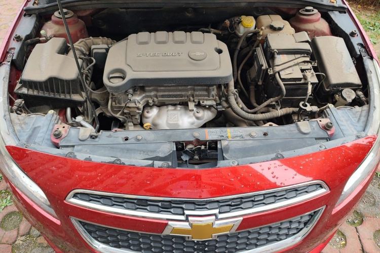 Used Chevrolet Cruze 2015 1.5L Classic SE AT Engine Bay