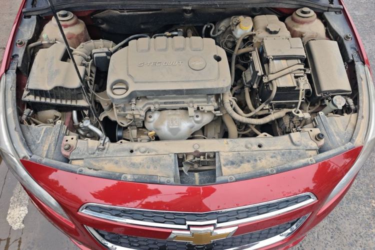Used Chevrolet Cruze 2015 1.5L Classic SE MT Engine Bay