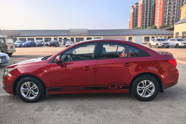 Used Chevrolet Cruze 2015 1.5L Classic SL MT Exterior 1