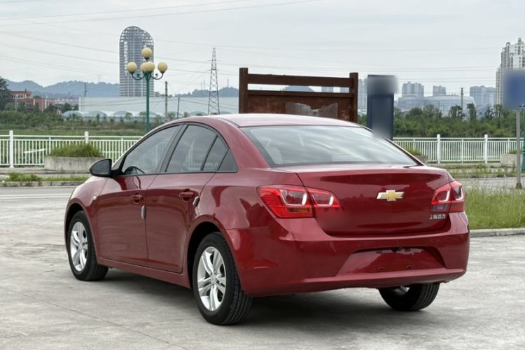 Used Chevrolet Cruze 2015 1.5L Classic SE AT Exterior 10