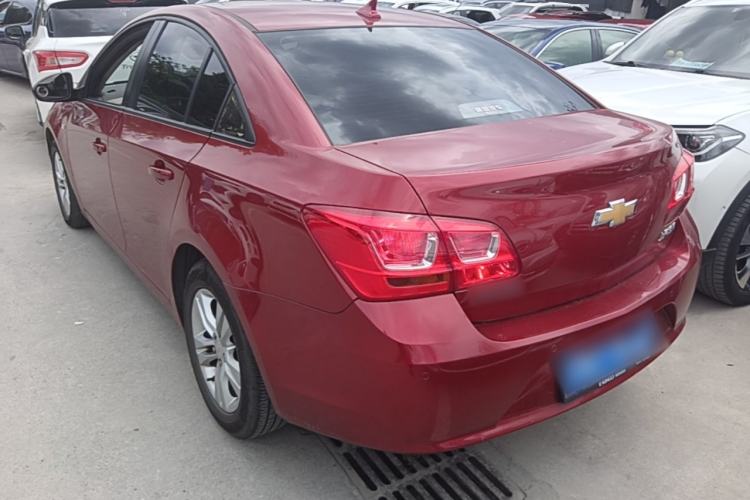 Used Chevrolet Cruze 2015 1.5L Classic SE AT Exterior 2